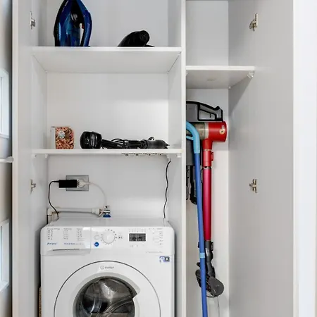 Apartment Elegant Old Town Escape