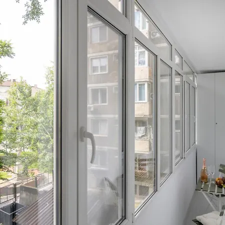 Elegant Old Town Escape Apartment Bucharest