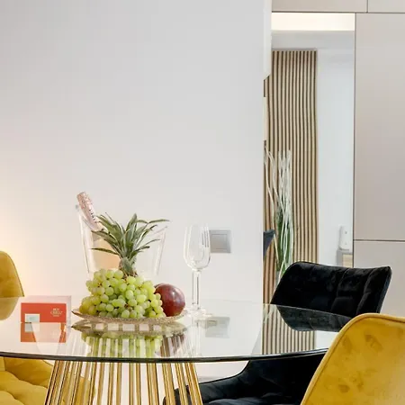 Apartment Elegant Old Town Escape Bucharest