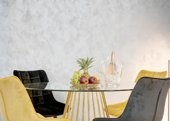 Elegant Old Town Escape Apartman Bukarest