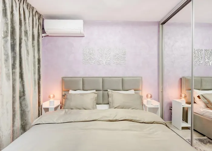 Apartman Elegant Old Town Escape *